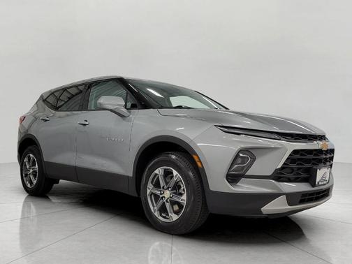 Sterling Gray Metallic 2025 Chevrolet Blazer 2LT
