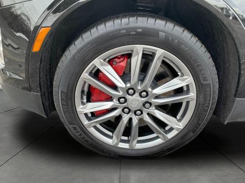 Stellar Black Metallic 2025 Cadillac XT5 Sport