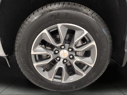 Cypress Gray 2026 Chevrolet Silverado 1500 LT