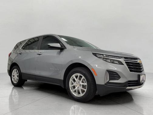 Sterling Gray Metallic 2024 Chevrolet Equinox 1LT