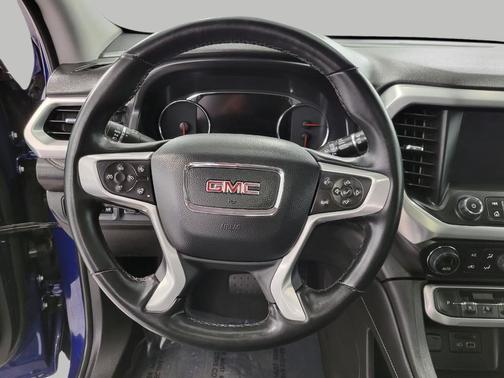 2023 GMC Acadia AWD SLT