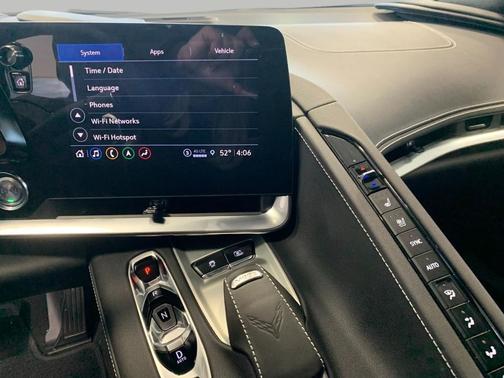 2022 Chevrolet Corvette Stingray w/2LT