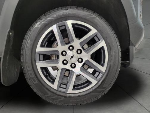 Black 2023 Chevrolet Colorado Z71