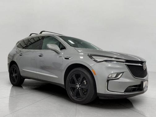 2023 Buick Enclave Essence AWD
