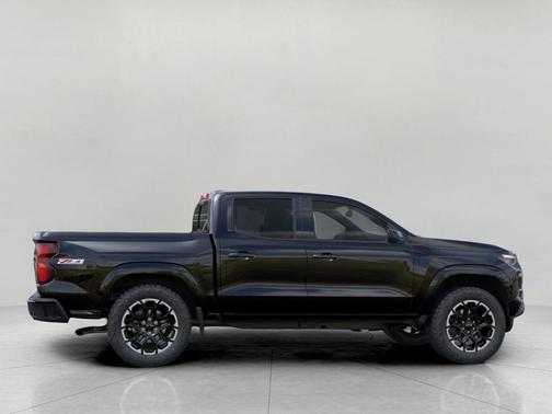 Black 2026 Chevrolet Colorado Z71