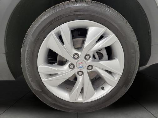 Moonstone Gray Metallic 2025 Buick Encore GX Preferred