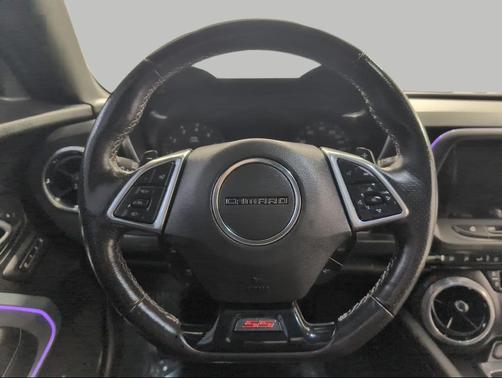 Summit White 2018 Chevrolet Camaro 2SS