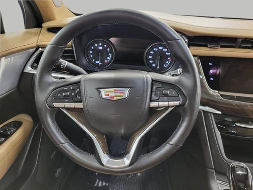 2024 Cadillac XT6 Premium Luxury AWD