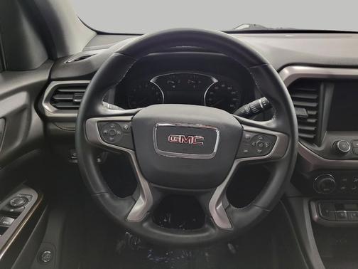 2023 GMC Acadia AWD AT4