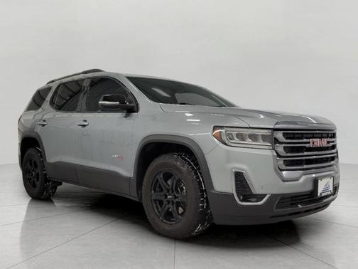 2023 GMC Acadia AWD AT4