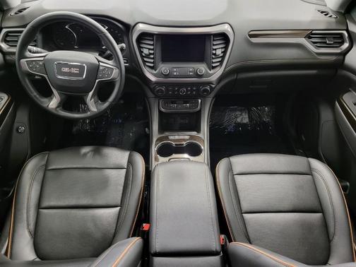 2023 GMC Acadia AWD AT4