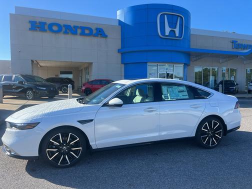 2024 Honda Accord Hybrid 
