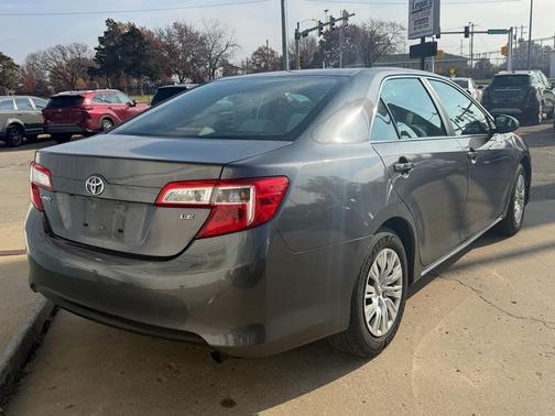 2014 Toyota Camry LE