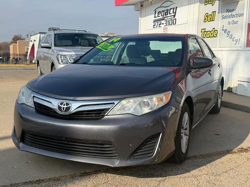 2014 Toyota Camry LE