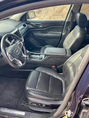 2017 GMC Acadia SLT-2