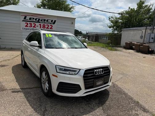 WHITE 2016 Audi Q3 quattro 4dr Prestige