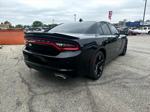 2017 Dodge Charger SXT