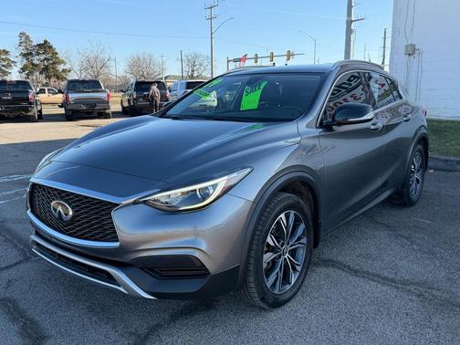 2019 INFINITI QX30 LUXE AWD