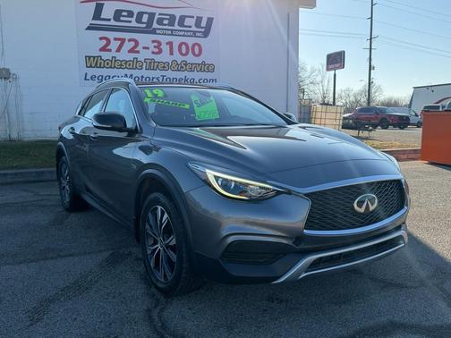 2019 INFINITI QX30 LUXE AWD