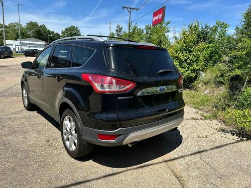 BLACK 2016 Ford Escape Titanium
