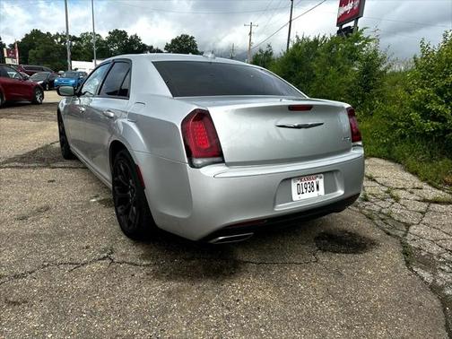 2020 Chrysler 300 S