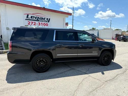 2020 GMC Yukon XL Denali