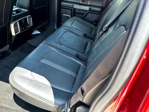 2017 Ford F-150 Platinum