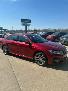 2018 Volkswagen Passat 2.0T S