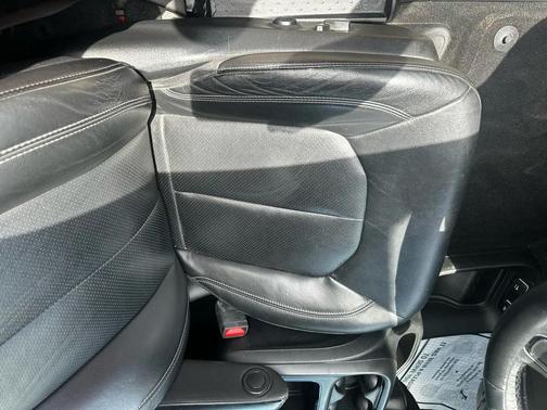 GRAY 2021 Chrysler Pacifica Touring L