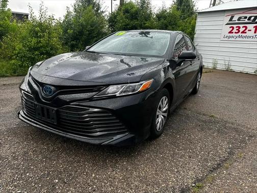 2019 Toyota Camry Hybrid LE