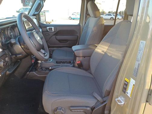 2025 Jeep Wrangler 4xe Willys