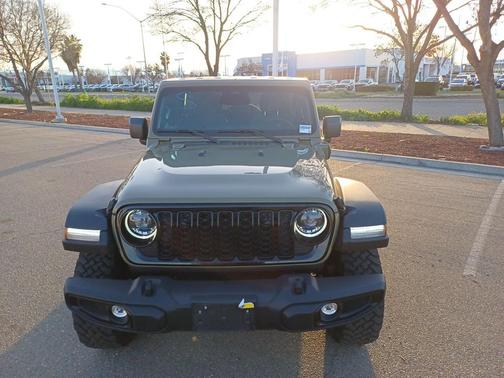 2025 Jeep Wrangler 4xe Willys