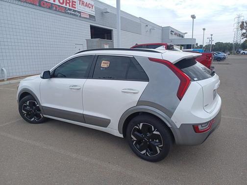 2023 Kia Niro EV Wave