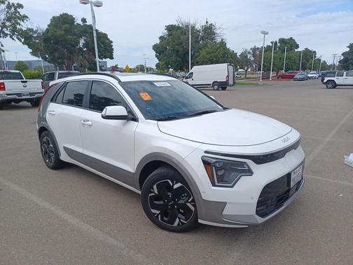 2023 Kia Niro EV Wave