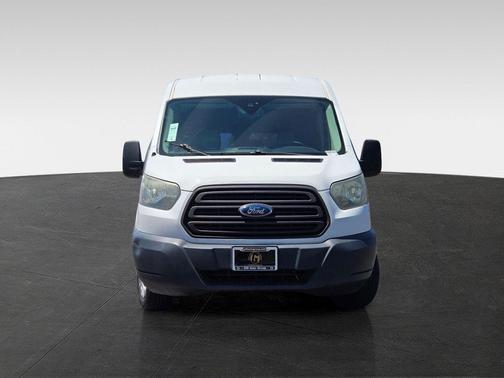 Oxford White 2015 Ford Transit-350 XL