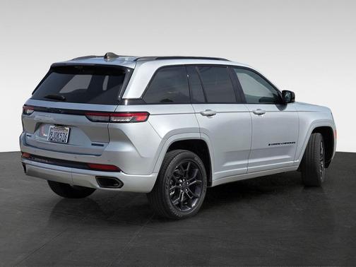 2023 Jeep Grand Cherokee 4xe 30th Anniversary