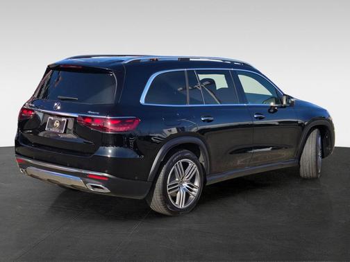 2024 Mercedes-Benz GLS 450 4MATIC