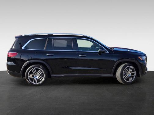 2024 Mercedes-Benz GLS 450 4MATIC