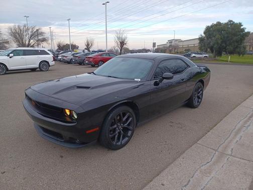 2020 Dodge Challenger SXT