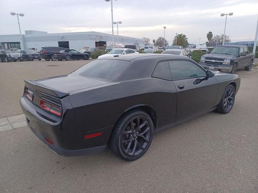 2020 Dodge Challenger SXT