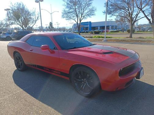 2016 Dodge Challenger R/T