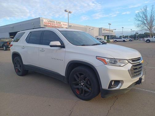 2020 Chevrolet Traverse LT Cloth