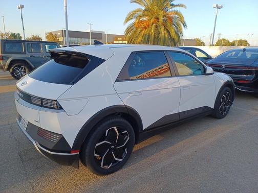 2023 Hyundai IONIQ 5 SEL