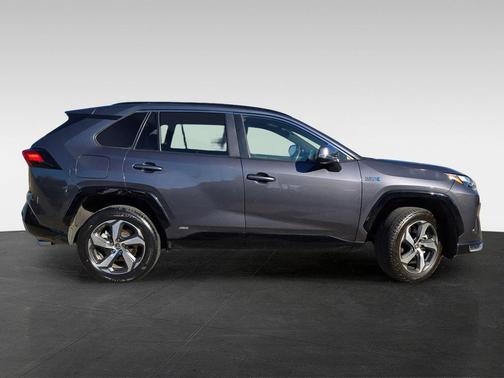 2022 Toyota RAV4 Prime SE