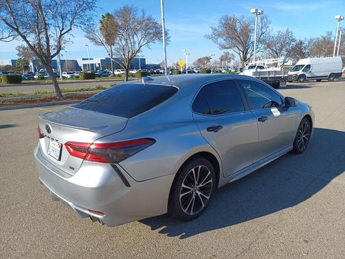 2019 Toyota Camry SE