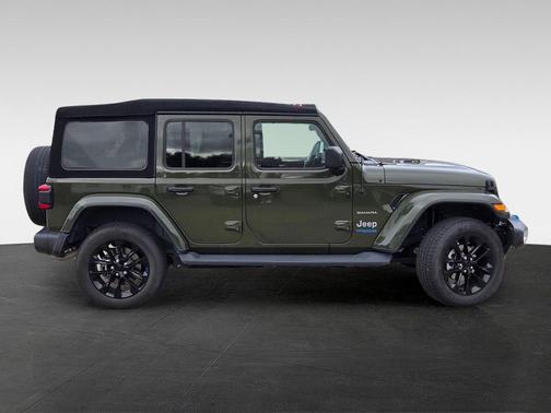 2022 Jeep Wrangler Unlimited 4xe Sahara