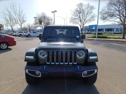 2022 Jeep Wrangler Unlimited 4xe Sahara