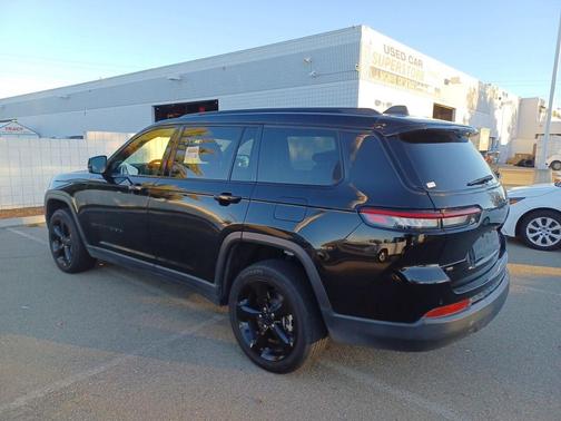2022 Jeep Grand Cherokee L Altitude