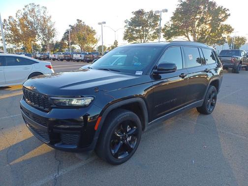 2022 Jeep Grand Cherokee L Altitude