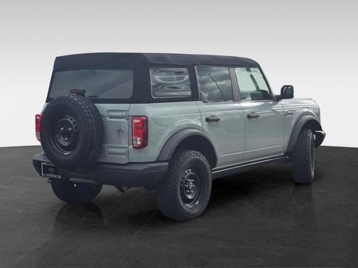 2023 Ford Bronco Black Diamond